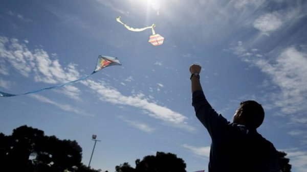 Καθαρά Δευτέρα: Χαρταετός, λαϊκές αγορές, ανοιχτά καταστήματα