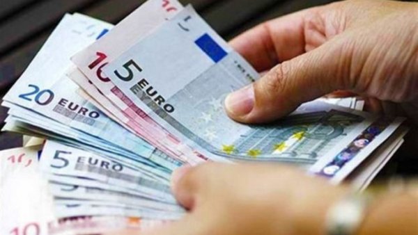 Επίδομα 400 ευρώ : Πως θα γίνει η καταβολή από e-ΕΦΚΑ και ΟΑΕΔ στους δικαιούχους