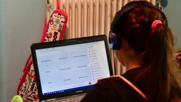 Τηλεκπαίδευση στα σχολεία  μέχρι 29 Μαρτίου- Επαναλειτουργούν τα υποθηκοφυλακεία