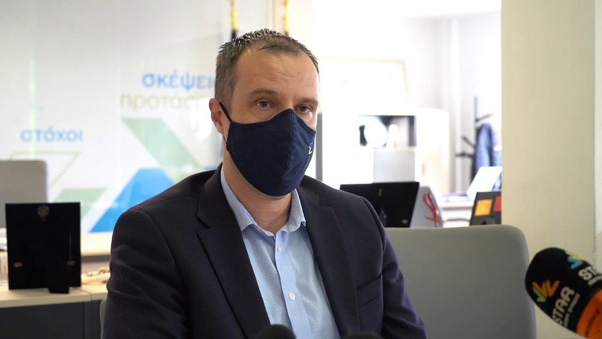 Ο κορωνοϊός νίκησε τον πατέρα του Κώστα Καραγιάννη