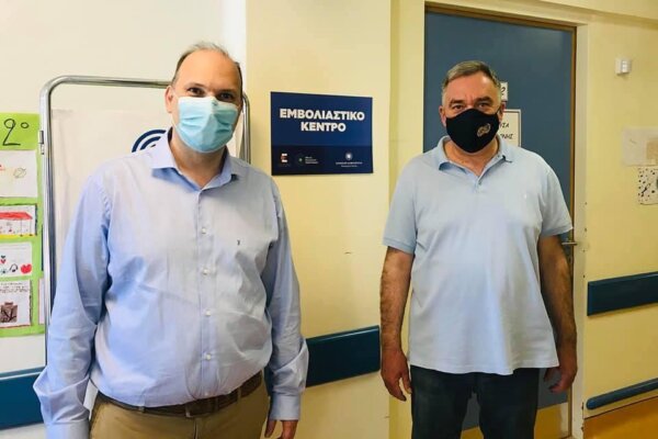 Το εμβόλιο κατά του κορωνοϊού έκανε ο Δήμαρχος Λαμίας