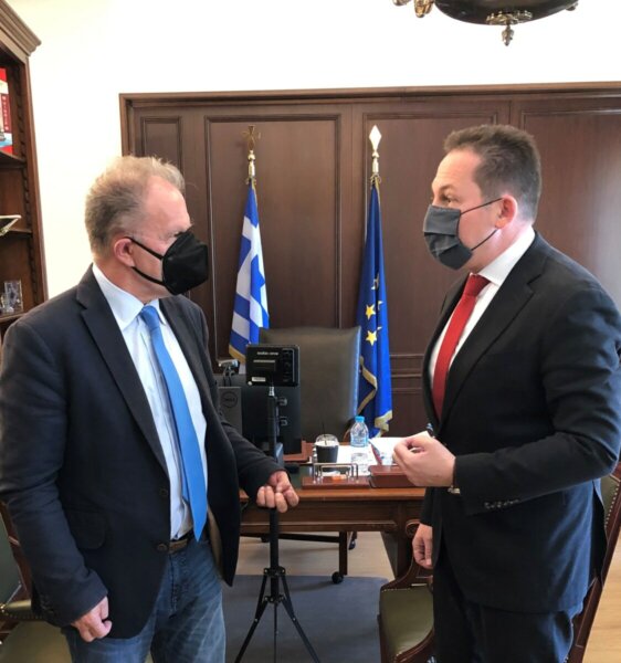 Τα αναπτυξιακά θέματα της Φθιώτιδας συζήτησαν Κοτρωνιάς και Πέτσας