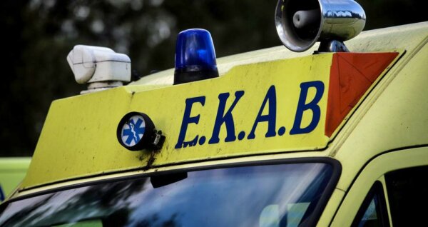 Προσωρινή λύση από το Μαντούδι για το ασθενοφόρο του Κέντρου Υγείας Ψαχνών