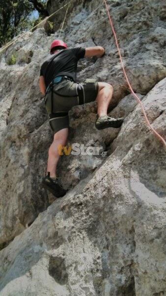 Έσωσαν τους 4 περιπατητές  που είχαν εγκλωβιστεί σε χαράδρα