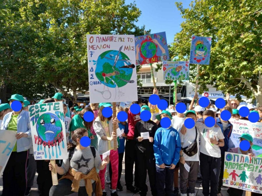 Οι μαθητές των Δημοτικών Σχολείων της Θήβας μετέφεραν ένα μεγάλο μήνυμα για  την κλιματική αλλαγή που απειλεί τον πλανήτη και τη ζωή μας (ΦΩΤΟ) –  tvstar.gr