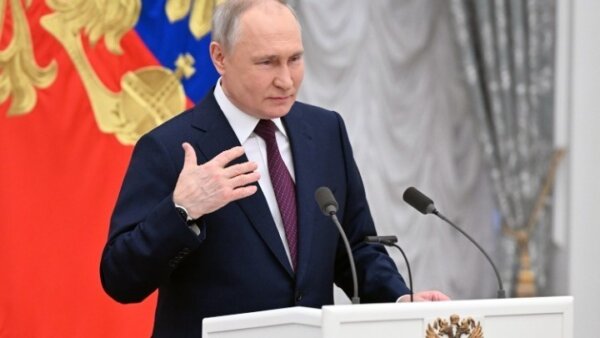Reuters: Έτοιμος να βάλει τέλος στον πόλεμο στην Ουκρανία ο Πούτιν – Τι ζητά για να ξεκινήσει διαπραγματεύσεις