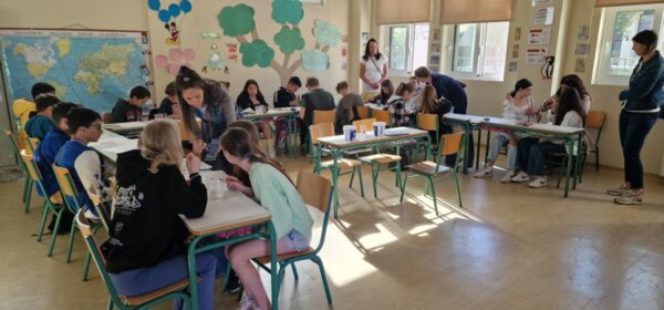 Μαθητές και δάσκαλοι από το εξωτερικό στο Μοσχοχώρι του δήμου Λαμιέων. (video)