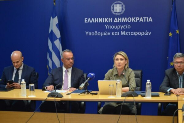 Χρ. Σταϊκούρας: Αυξάνεται έως και τις 11.000 ευρώ η επιδότηση για φυσικά πρόσωπα στο πρόγραμμα «Κινούμαι Ηλεκτρικά 3»