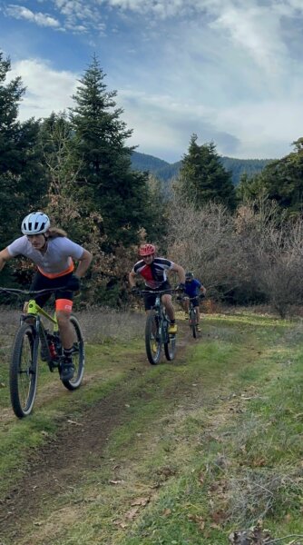 Oiti Mountain Bike Race τον Ιούλιο στο Μαυρολιθάρι Φωκίδας. Εξασφάλισε θέση στην κατασκήνωση