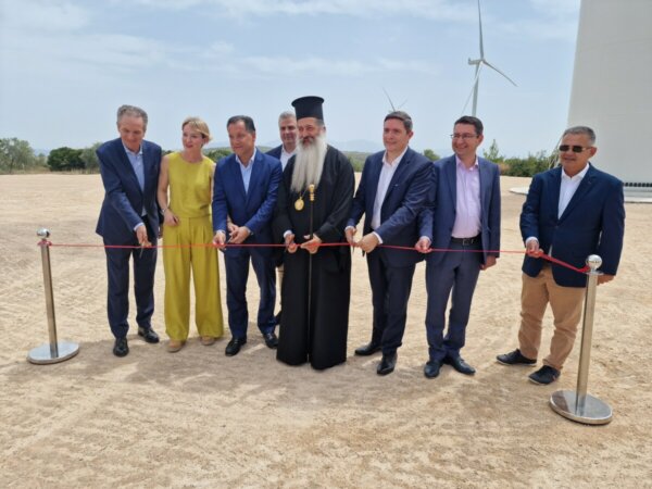 Εγκαινιάστηκε το αιολικό πάρκο Ερημιά στη Μαλεσίνα. (video)