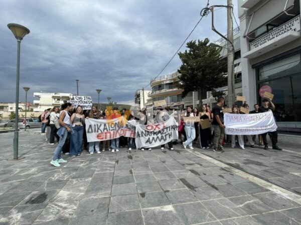 Διαμαρτυρία Αλιβέρι: Δεν κάνουν πίσω μαθητές, γονείς και καθηγητές