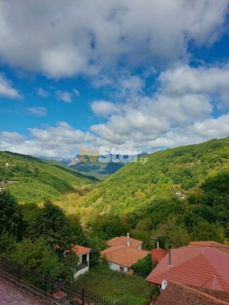 Μία ακόμα οικογένεια από τη Λαμία μετακομίζει στη Φουρνά Ευρυτανίας