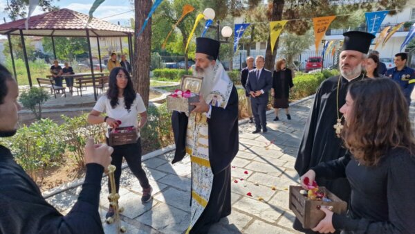 Η Τίμια Κάρα του Οσίου Στυλιάνου στη Φθιώτιδα. (video)