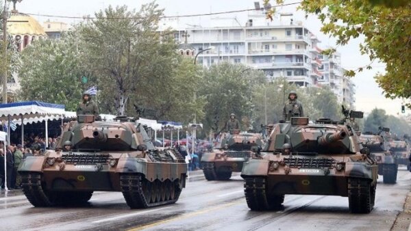 Μηνύματα επισήμων μετά τη στρατιωτική παρέλαση για την 28η Οκτωβρίου 1940