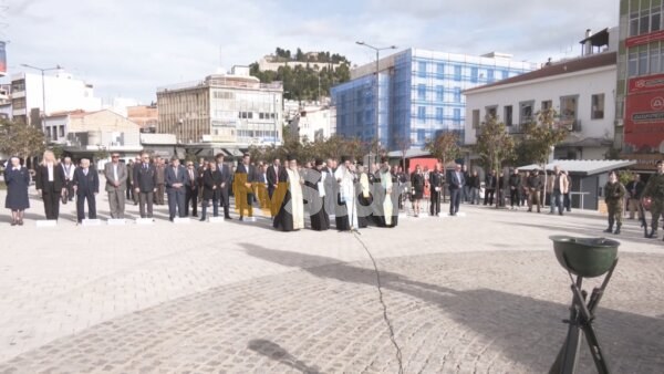 Ο εορτασμός της ημέρας των Ενόπλων Δυνάμεων στη Λαμία (photo+video)