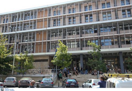 Θεσσαλονίκη: Στη φυλακή 28χρονος που ανάγκαζε 13χρονη να του στέλνει γυμνές φωτογραφίες και βίντεο