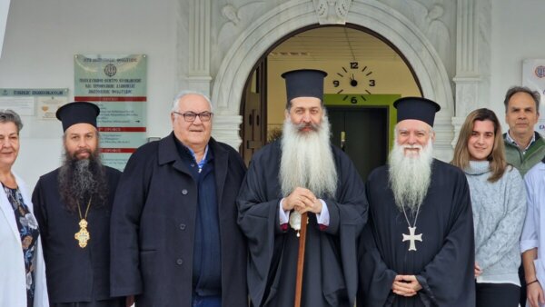 Φθιώτιδα: Η ΠΕΝΤΕ Α.Ε. και τα S/M Γαλαξίας στηρίζουν ιδρύματα και δομές. (video)