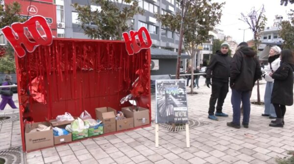 Άστεγος για μια μέρα- Η διοργάνωση που συνεχίζεται για 11η χρονιά (video)