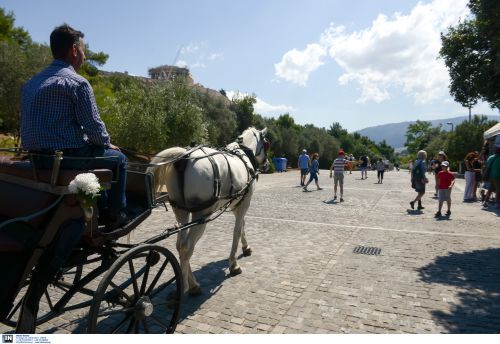 Στα 21 δισ. ευρώ τα έσοδα από τον τουρισμό στο δεκάμηνο Ιανουαρίου – Οκτωβρίου