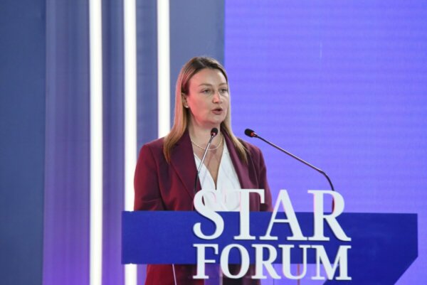 Κοινοβουλευτικές παρεμβάσεις της Κατερίνας Καζάνη αναδεικνύουν προβλήματα της Εύβοιας