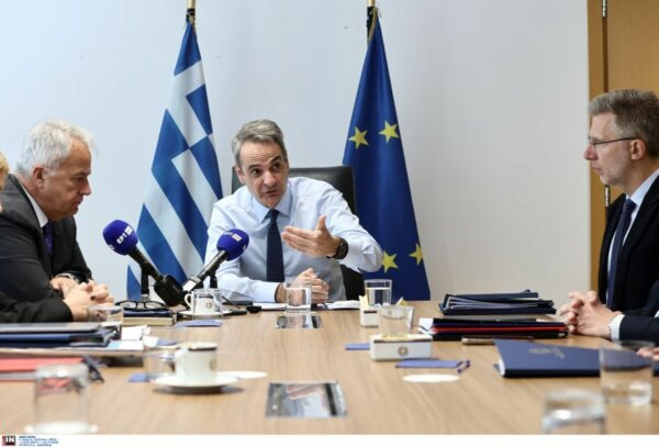 Μητσοτάκης: Αν κάποιος φτάσει και δικαιούται άσυλο τον υποδεχόμαστε, αν εισέλθει παράνομα θα επιστρέφει στη χώρα προέλευσης