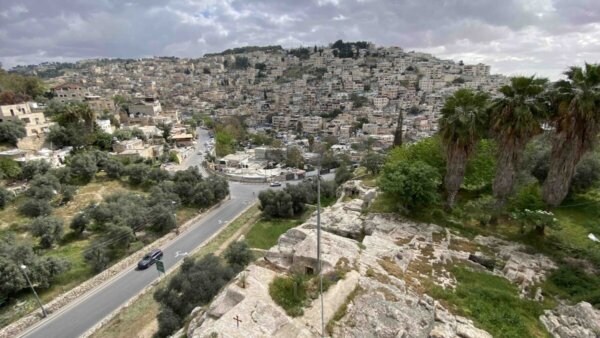 Τα Ιεροσόλυμα ετοιμάζονται για το Πάσχα. Λιγοστοί οι προσκυνητές από την Ελλάδα (video εικόνες)