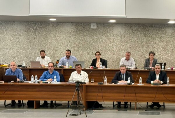 Νέα έργα και παρεμβάσεις για την ανάπτυξη της Εύβοιας στη συνεδρίαση του Περιφερειακού Συμβουλίου Στερεάς Ελλάδας