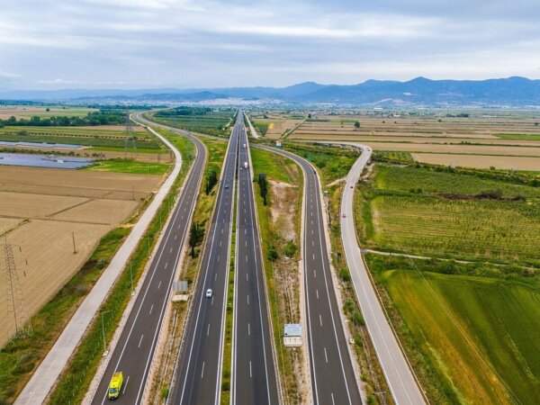 Αυτοκινητόδρομος Ε65: ξεπέρασε το 72% η πρόοδος στο βόρειο τμήμα (video)
