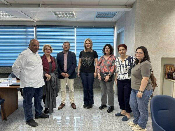 Συνάντηση Βάκα με τον Διευθυντή και τον Σύλλογο Γονέων και Κηδεμόνων του Ε.Ε.Ε.Ε.Κ Χαλκίδας