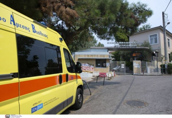 Νοσοκομείο Αγία Όλγα: Διαρρήκτες μπήκαν στο εκκλησάκι, έσπασαν το παγκάρι και κατέστρεψαν εικόνες