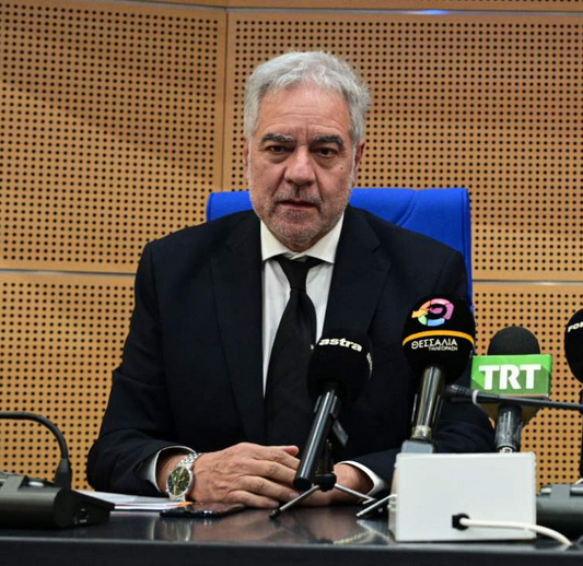 Εγκρίθηκε η αγορά 17 ασθενοφόρων για τα Κέντρα Υγείας της Στερεάς