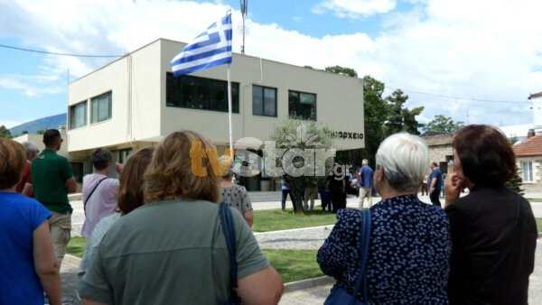 Νέα μαζική συγκέντρωση διαμαρτυρίας στην Αλίαρτο για τις μπαταρίες. Απειλούν με κλιμάκωση των κινητοποιήσεων.(video)