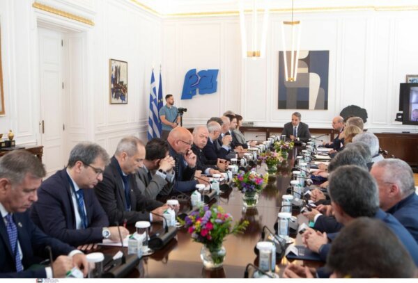 Μητσοτάκης για βία στα Πανεπιστήμια: Έκπτωση Πρυτάνεων αν δεν ανταποκρίνονται στις υποχρεώσεις τους