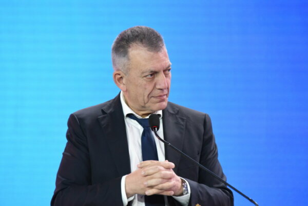 Τελεσίγραφο Βρούτση στους «αιώνιους» – “Αν δεν έρθουν θα διακοπεί οριστικά το πρωτάθλημα”