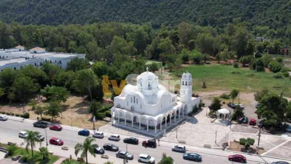 Καμένα Βούρλα:  Υψηλές προσδοκίες για τη σεζόν με καθαρές θάλασσες και προστατευτικά δίχτυα (video)