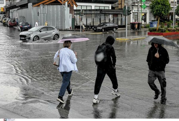 Νέο έκτακτο δελτίο επιδείνωσης του καιρού από την ΕΜΥ: Οι 10 περιοχές που θα πλήξει η κακοκαιρία