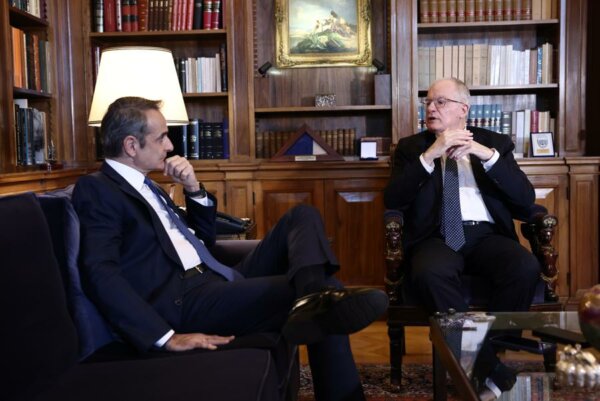 Συνάντηση Κυρ. Μητσοτάκη – Κ. Τασούλα: Διπλή παρέμβαση για το πετρέλαιο θέρμανσης