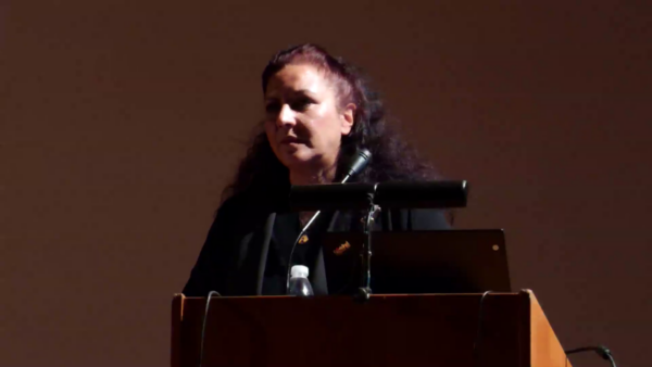 “Ακούγοντας τη φωνή της, στηρίζοντας τη δύναμή της”: Εκδήλωση για την Έμφυλη Βία – Η συγκινητική ομιλία της μητέρας της Κυριακής Γρίβα (video)