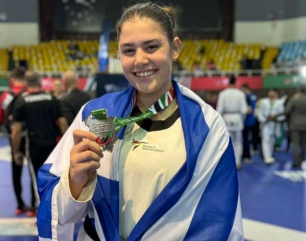 Ασημένια Παγκόσμια Πρωταθλήτρια η Κίτσιου Αγορίτσα Αρτεμία από τη Λαμία