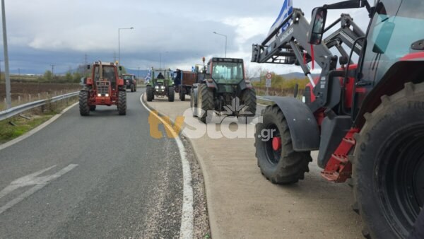 Οι αγρότες επιμένουν, δεν προσέρχονται στον διάλογο – Κλείνουν σήμερα τη σήραγγα των Τεμπών για τα φορτηγά