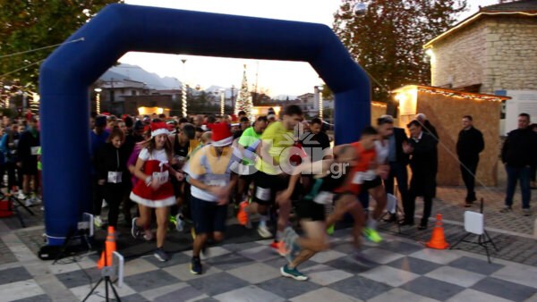 2ος νυχτερινός Χριστουγεννιάτικος αγώνας δρόμου στην Αλίαρτο. (video)