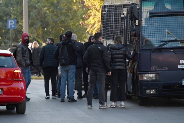 Ελεύθεροι με εγγύηση τρεις κατηγορούμενοι για το κύκλωμα του ΟΠΕΚΕΠΕ, συνεχίζονται οι απολογίες άλλων τεσσάρων