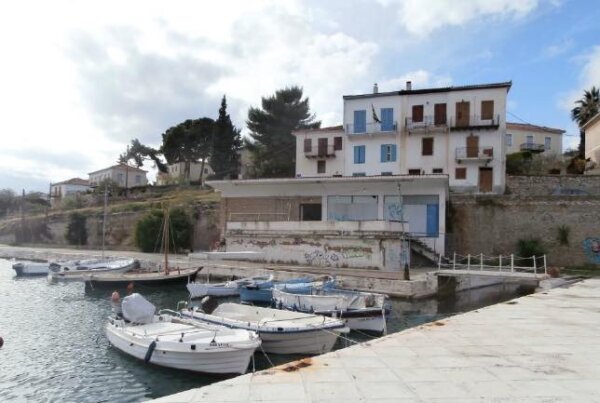 Εντάχθηκε σε χρηματοδότηση η επισκευή του κτιρίου του Ναυτικού Ομίλου Γαλαξιδίου