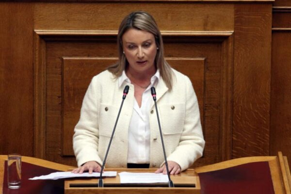 Παρεμβάσεις Καζάνη για σοβαρά προβλήματα σε Εύβοια και Σκύρο