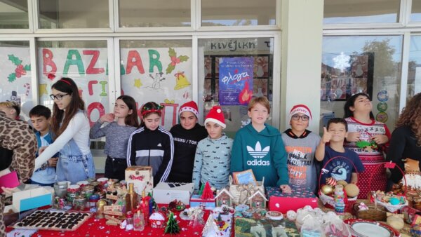 Πήραν 10′ στον Έλεγχο της “Αγάπης για την ΦΛΟΓΑ” οι μαθητές του Δημ. Σχολείου Παραλίας Διστόμου