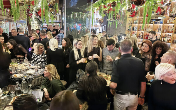 “POLITIKOS” Μια Λαμπερή Εορταστική Εκδήλωση Αφιερωμένη στο Ανθρώπινο Δυναμικό! (ΦΩΤΟ & VIDEO)