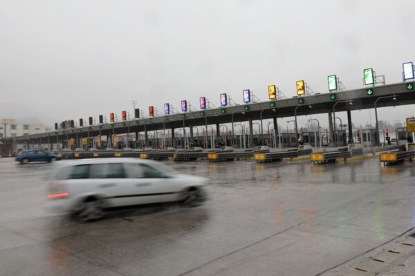 Μικρές καθυστερήσεις για τους εκδρομείς της Β. Ελλάδας