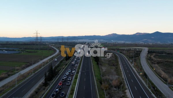 Σημειωτόν η επιστροφή των εκδρομέων στην Αθήνα- Τι ισχύει με τις κυκλοφοριακές ρυθμίσεις (video)