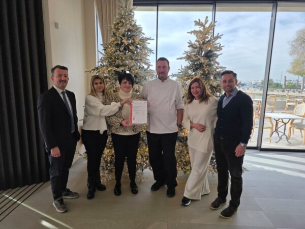 TÜV AUSTRIA στην Ελλάδα: Πιστοποίησε το DOMUS με το “No Food Waste”