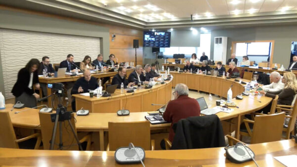 Η πρώτη συνεδρίαση του Περιφερειακού Συμβουλίου Στερεάς (video)